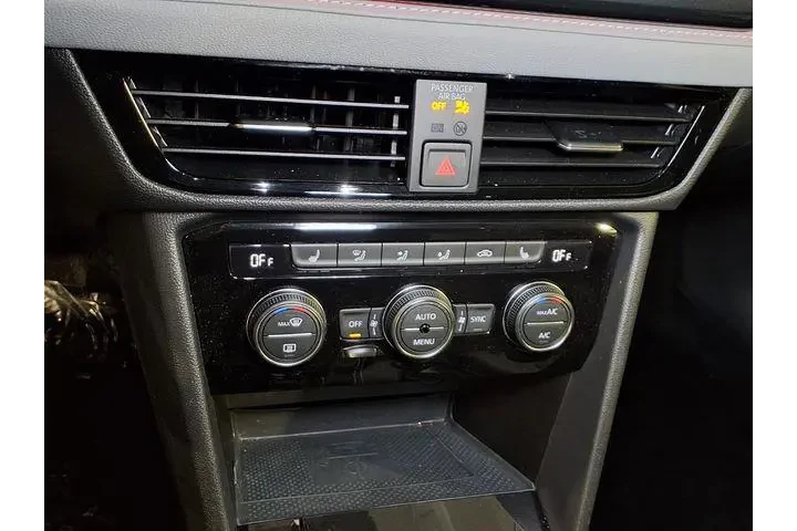 $21998 : Volkswagen Taos 2022 AWD SEL image 8