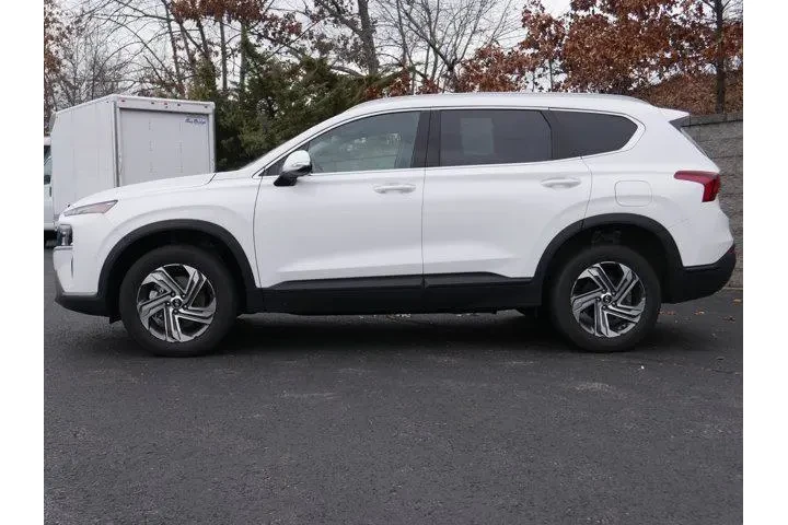 $28995 : Hyundai SANTA FE 2023 AWD SE image 3