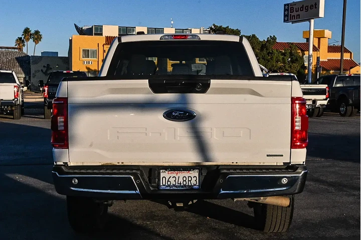 Ford F-150 2023 4x4 XLT 4dr image 7