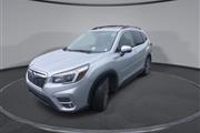 $27000 : PRE-OWNED 2021 SUBARU FORESTE thumbnail