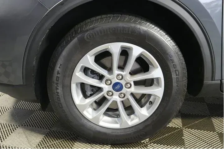 $21000 : Ford Escape 2022 AWD SE 4dr image 9