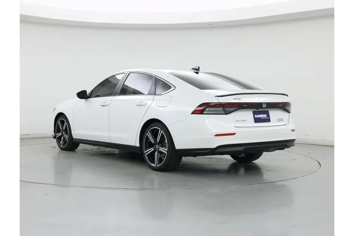$27998 : Honda Accord Hybrid 2024 Spo image 2