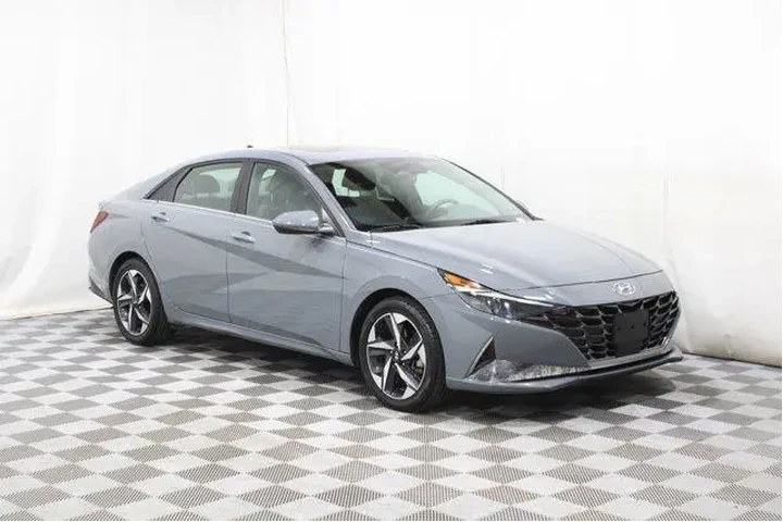 $19913 : Hyundai ELANTRA 2021 SEL 4dr image 1