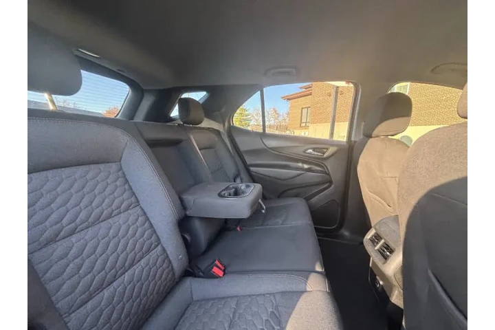 $12999 : 2020 Equinox LT image 10