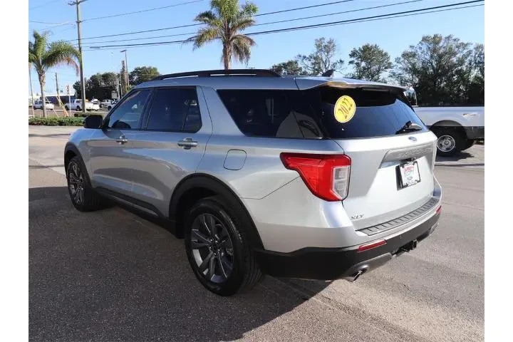 $33656 : Ford Explorer 2022 XLT 4dr S image 7