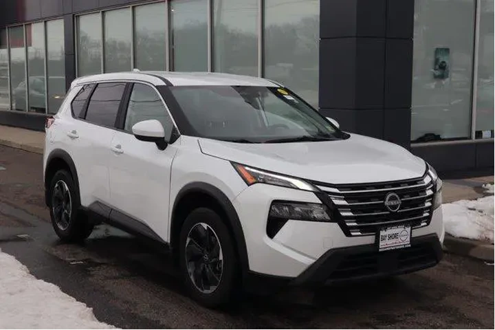 $21321 : Nissan Rogue 2025 AWD SV 4dr image 3