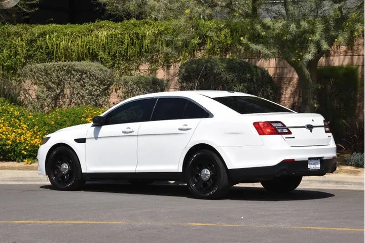 $13750 : 2015 Taurus Police Interceptor image 6
