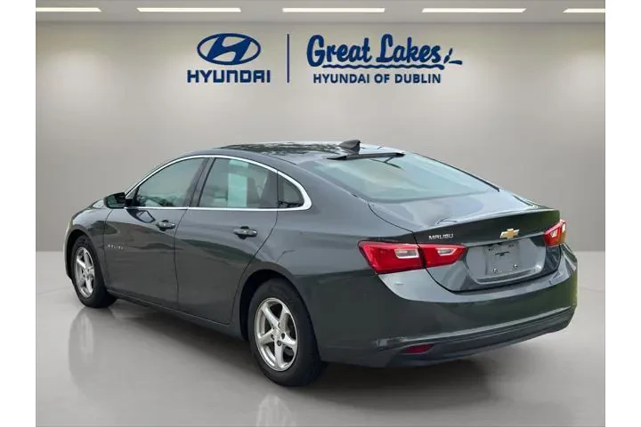 $9766 : Chevrolet Malibu 2018 LS 4dr image 3
