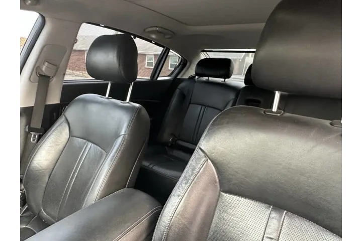 $12999 : 2016 K900 Premium V6 image 10