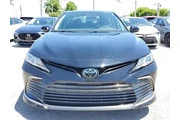 $18990 : Toyota Camry 2022 LE 4dr Sed thumbnail