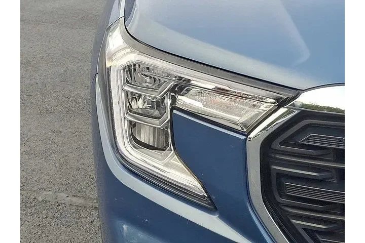 $22990 : GMC Terrain 2024 AWD SLE 4dr image 9