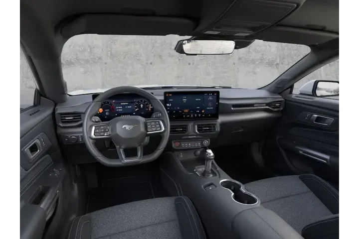 $29979 : Ford Mustang 2025 EcoBoost 2 image 9