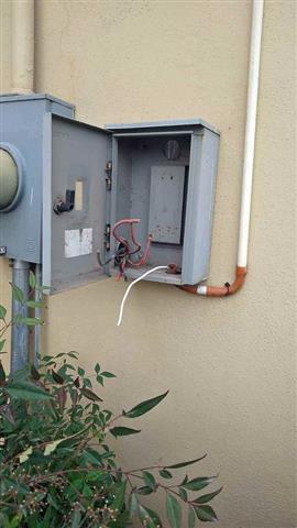 Urgent Electrical Solutions image 2