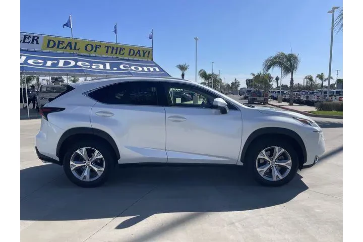 $19967 : Lexus NX 200t 2017 AWD 4dr C image 9