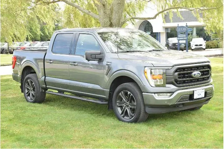 $32990 : Ford F-150 2021 4x4 XLT 4dr image 9