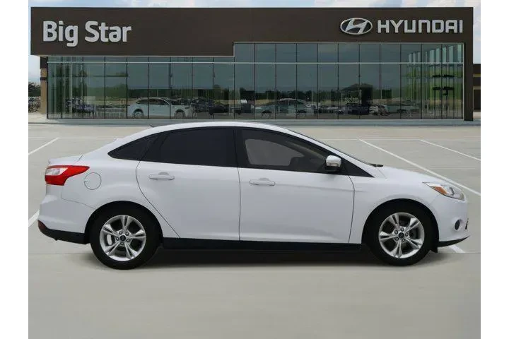 $8788 : Ford Focus 2014 SE 4dr Sedan image 5