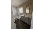 $1650 : Compton -Apt 1Rec / 1 Ban thumbnail