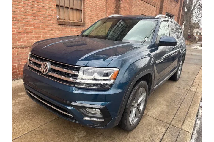 $21500 : 2019 Atlas V6 SE R-Line 4Moti image 2