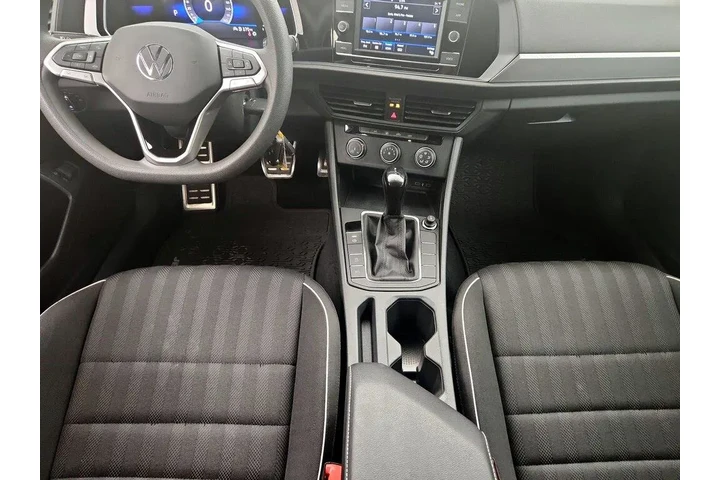 $19998 : Volkswagen Jetta 2023 Sport image 9