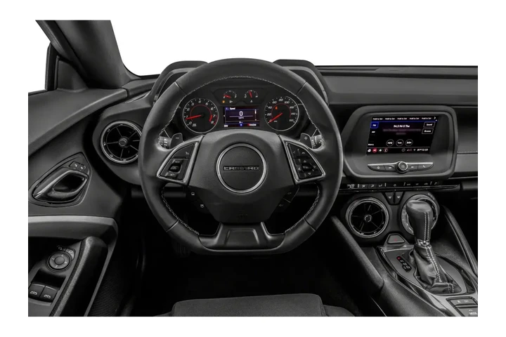 Chevrolet Camaro 2020 LT 2dr image 4