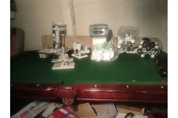 Aparatos de oculista image 9