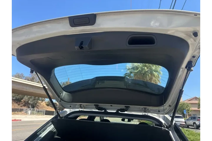 $18500 : Chevrolet Bolt EUV 2022 LT 4 image 9