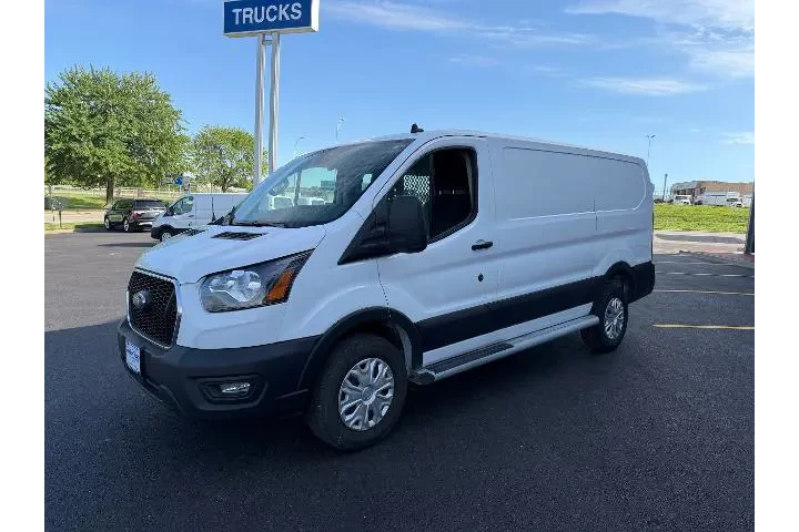 $36988 : Ford Transit 2024 250 3dr SW image 6