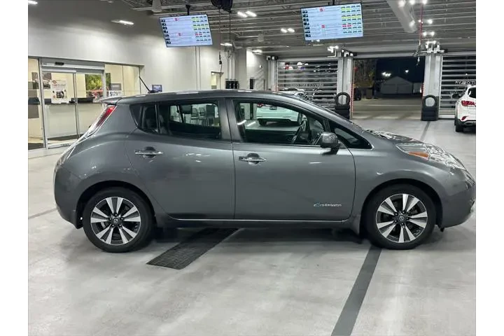 $7341 : Nissan LEAF 2017 SL 4dr Hatc image 8