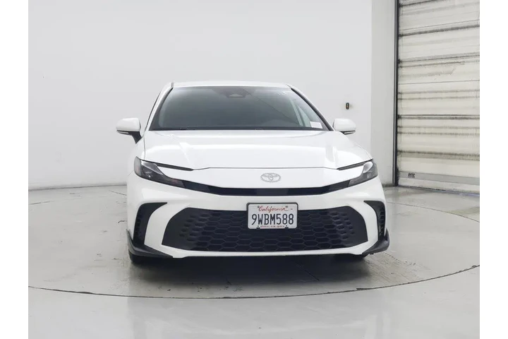 $34998 : Toyota Camry 2026 SE 4dr Sed image 5