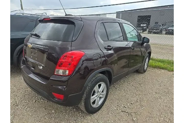 $12262 : Chevrolet Trax 2021 LS 4dr C image 3