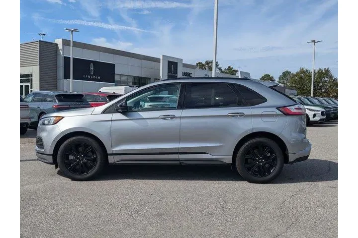 $35995 : Ford Edge 2024 AWD SE 4dr SU image 8