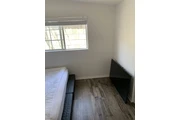$950 : A ROOM  FOR RENT thumbnail