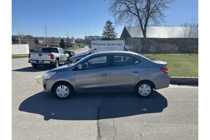 $6900 : 2017 Mirage G4 ES image 3