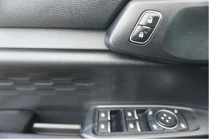 $34988 : Ford Ranger 2024 4x2 XLT 4dr image 9