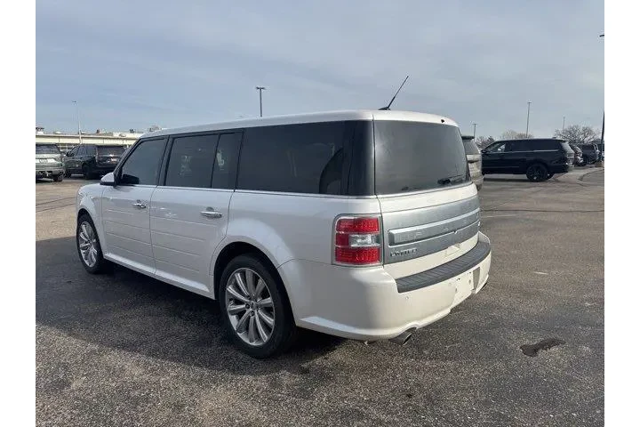 $11982 : Ford Flex 2016 Limited 4dr C image 5