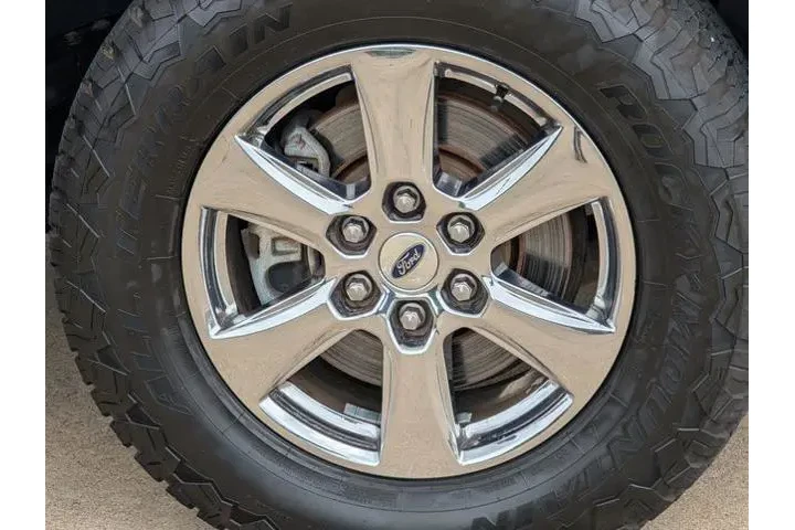 $23510 : Ford F-150 2018 4x4 King Ran image 9