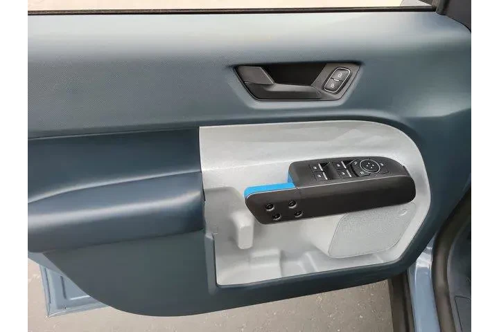 $32835 : Ford Maverick 2025 XLT 4dr S image 10