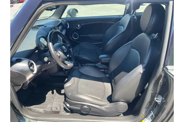 $7995 : 2013 MINI Hardtop Cooper S image 10