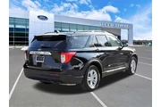 $22305 : Ford Explorer 2022 XLT 4dr S thumbnail