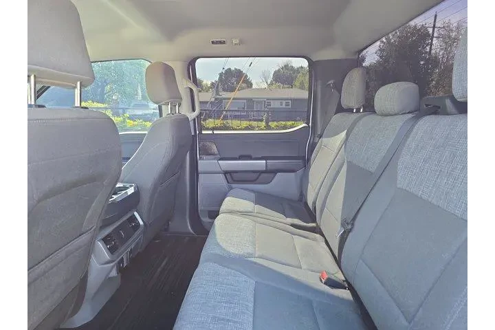 $29995 : Ford F-150 2022 4x4 XLT 4dr image 8