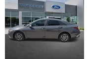 $21300 : Hyundai ELANTRA 2024 SEL 4dr thumbnail