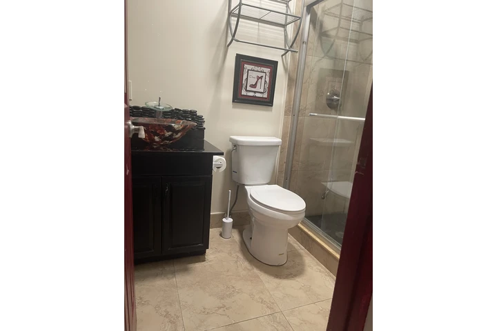 $1100 : Rento Eficiency image 6