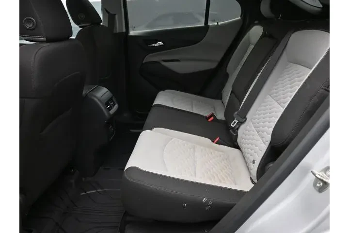 $16895 : Chevrolet Equinox 2020 LS 4d image 7