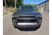 $31790 : Toyota 4Runner 2021 4x4 SR5 thumbnail