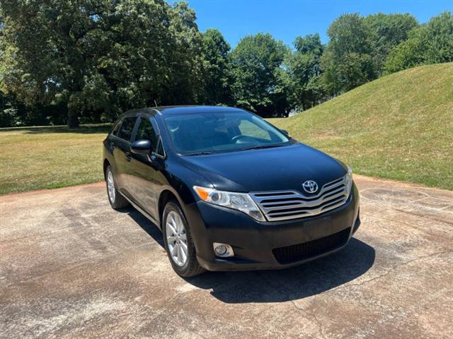 $12000 : 2012 Venza LE image 3