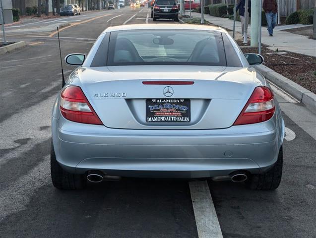 $11988 : 2005 SLK350 SLK-Class image 7