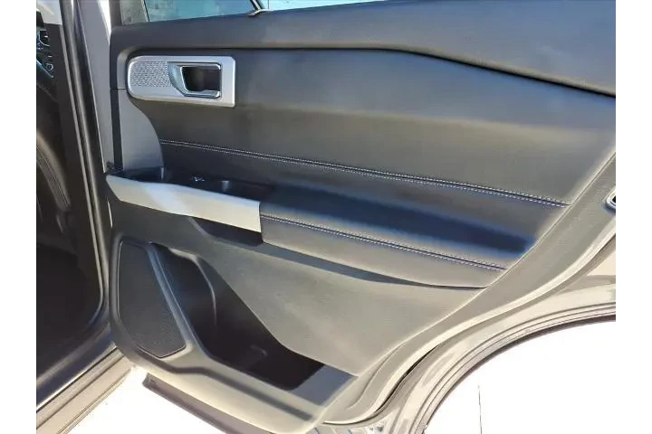 $33995 : Ford Explorer 2024 Limited 4 image 10