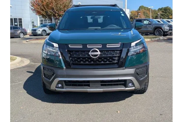 $39925 : Nissan Pathfinder 2025 AWD S image 3