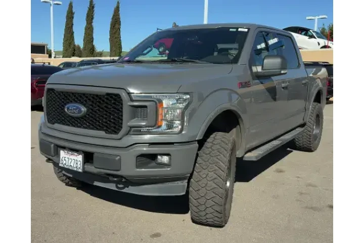 $19950 : Ford F-150 2018 4x4 Lariat 4 image 2