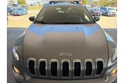 Jeep Cherokee 2015 4x4 Latit thumbnail